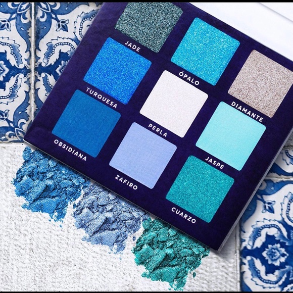 Makeup - Picture 3 of 5